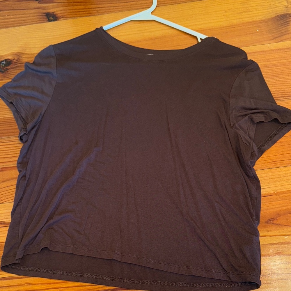 Aritzia (Babaton) Brown Super Soft Flowy Women's Top